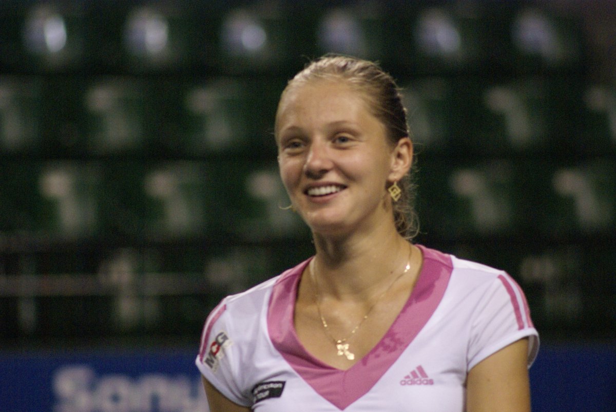 ANNA CHAKVETADZE - Página 7 Es1ATx0VEAstHbv?format=jpg&name=medium