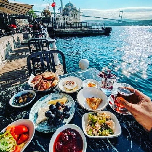 Boyle masalara otiracagımız ,Rabbimin izni ile tum restoranlarin açıldığı, calisanlarinin da yüzünün guldügu nice günlerimiz olsun dilegi ile iyi akşamlar dostlar.