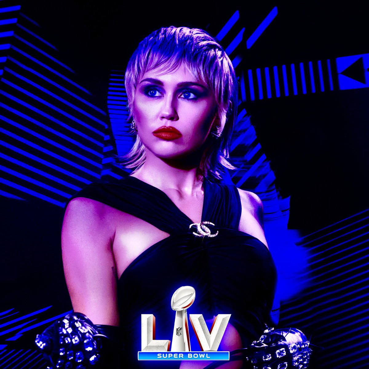 MileyNation13's tweet photo. super bowl shows this year > https://t.co/zQNxCxLt7s