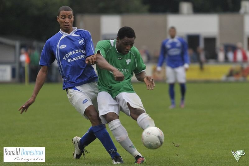 De Veluwe League! Samen met <a href="/DVS33NL/">DVS'33 Ermelo</a>, @PuttenSdc en <a href="/csv_apeldoorn/">csv Apeldoorn</a> organiseren we in mei en juni een eigen toernooi als de reguliere competitie niet meer door kan gaan! 🏆