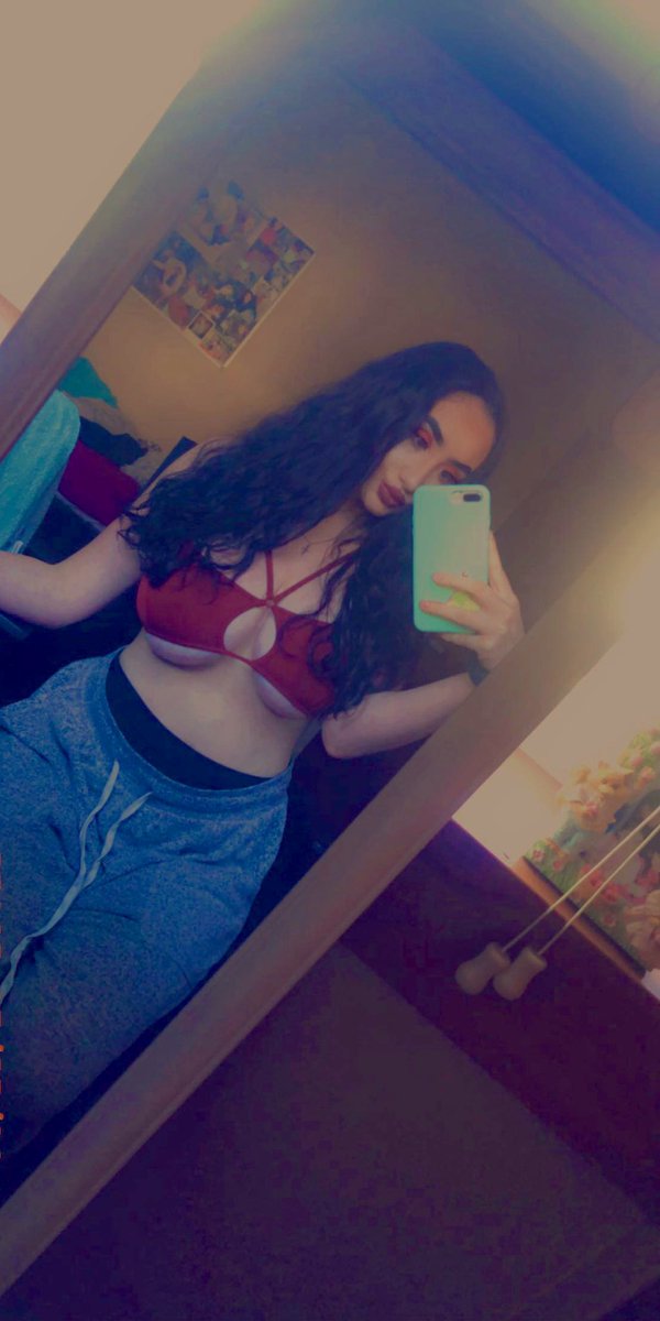 Marie47194374's tweet photo. #SellingContent washpoppin y’all https://t.co/TKcUmSj95K