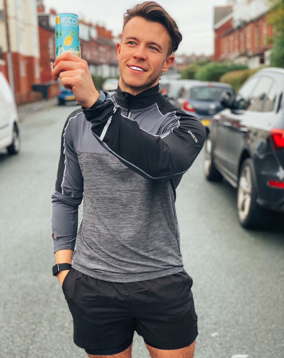 cheers to another lockdown run fuelled by @noccoUK 😁

clothing: @Dare2b_sports
wrist check: @whoop