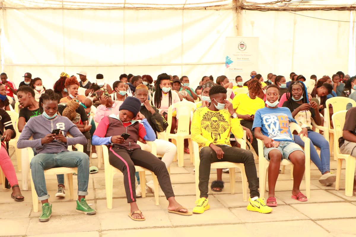 SDY_Ke's tweet photo. Earlier Today at the Imara Daima Youth Clinic hosted by @Spread_Truth &amp; @NYC_YouthVoice. Enterprising youth shared their experiences in monetizing their talents, businesses and job creation. #YouthEmpowerment
@Jkorir_Youth @rochieng @emainaw @MoICTKenya https://t.co/nNl9oVruJu
