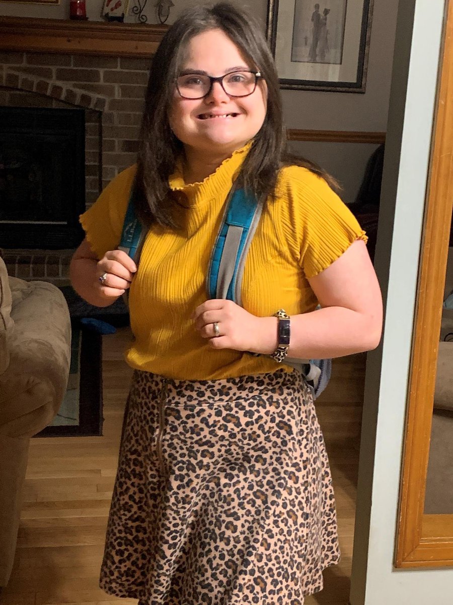 Sassysutherngal's tweet image. This girl is 10x as likely to die from Covid. Wouldn’t you agree @RachelsPinkHous &amp;amp; her friends should be prioritized? @GovLauraKelly  @SecNorman @JerryMoran @RogerMarshallMD @RepDavids #AShotAtTheShot #ksleg