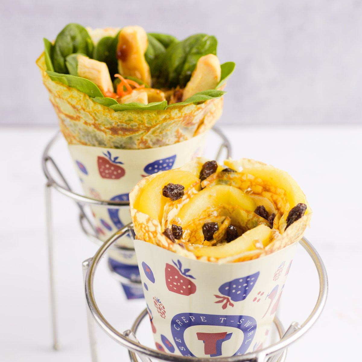 Tswirlcrepe's tweet photo. Sweet or savory? We love both! Comment below and tell us your favorite breakfast option: is it Chicken Teriyaki Crepe or Caramel Fuji Apple Crepe? π¬π
#tswirlcrepe #japanesefood #japanesecrepes #newyork #nycrestaurants #crepes https://t.co/1DI8iNWeEc