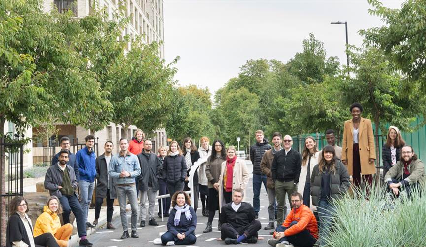 MUFarchitecture's tweet photo. #postoccupancy space for play, taken up by class of 2019 @PRACTICEPUBLIC https://t.co/akce3DOcVr
