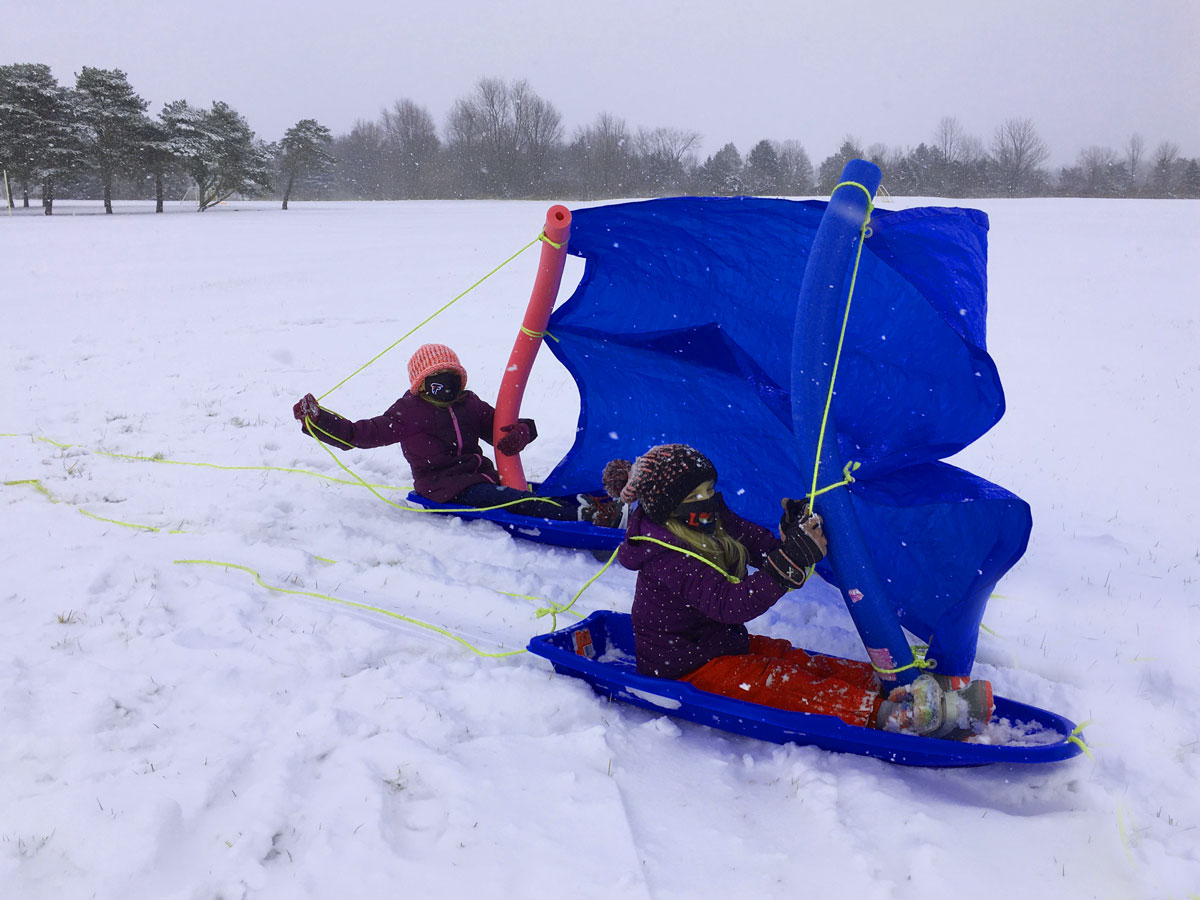 Matulisj's tweet photo. #Physed #STEM #PEOutside #teamwork #optoutside #goadventure #shapeMI @SHAPEMichigan #sailing https://t.co/Yk0IQu7aVm