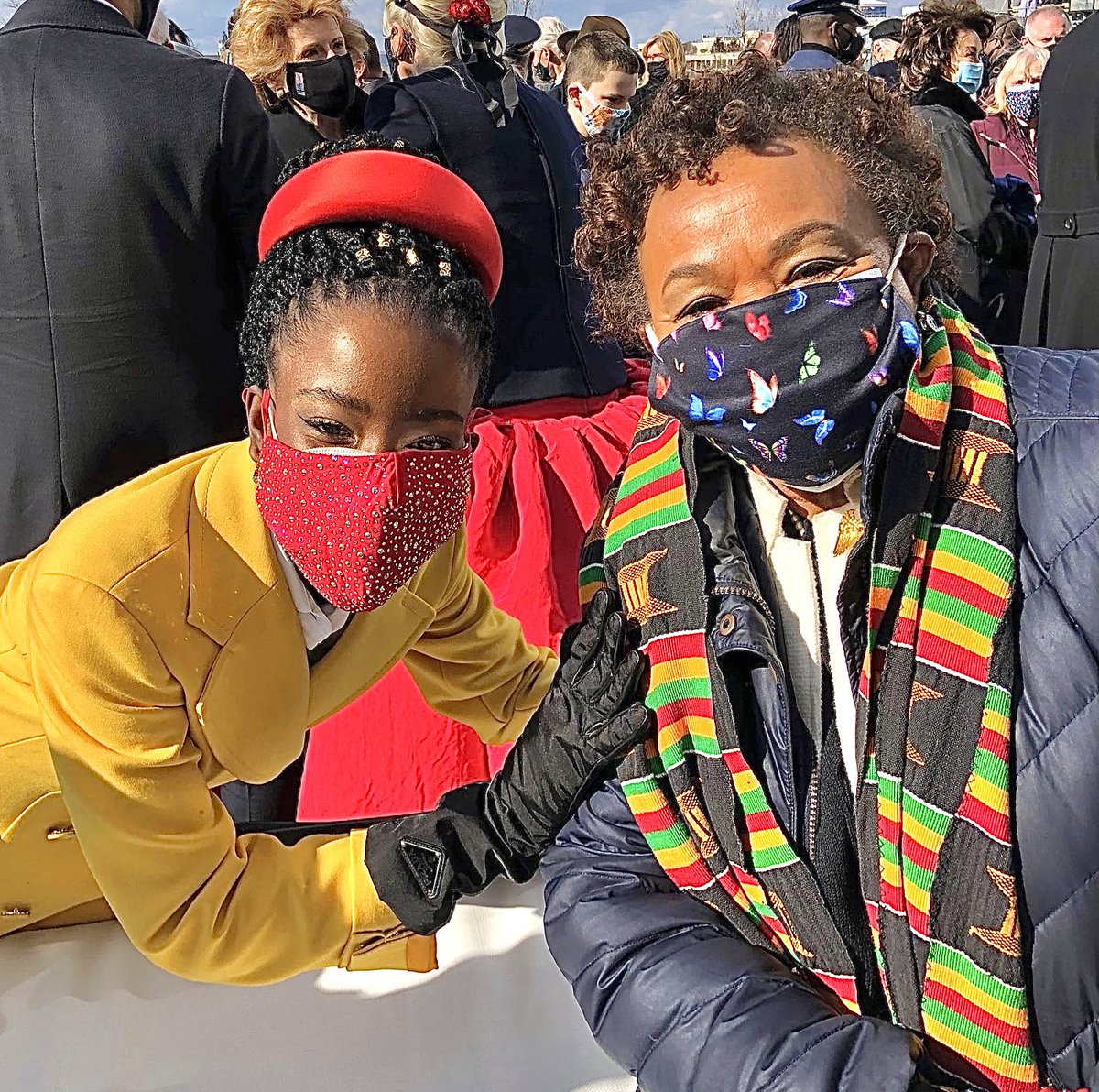 jeanquan's tweet photo. #EastBay #WellstoneDemocraticClub tonight, https://t.co/255y4Tpgko, Jan28, 6:30-8:45pm:
🗽#RepBarbaraLee #progressive #priorities 4 #Congress
🗽#PhyllisBennis #InstituteforPolicyStudies, #Biden #foreignpolicy
➡️#JRamachandran #EllisAct #evictions
#bluewave2021
#localorganizing https://t.co/J7aw1OiEiS