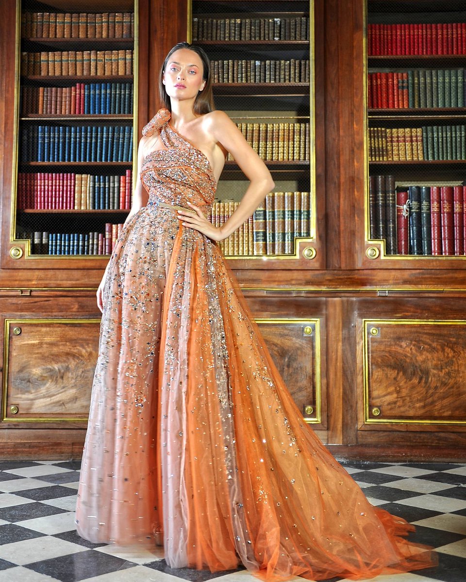 FashionweekNYC's tweet photo. Take a look at the Ziad Nakad Spring 2021 Couture Collection 😍😍😍 https://t.co/XOtgd8tofA