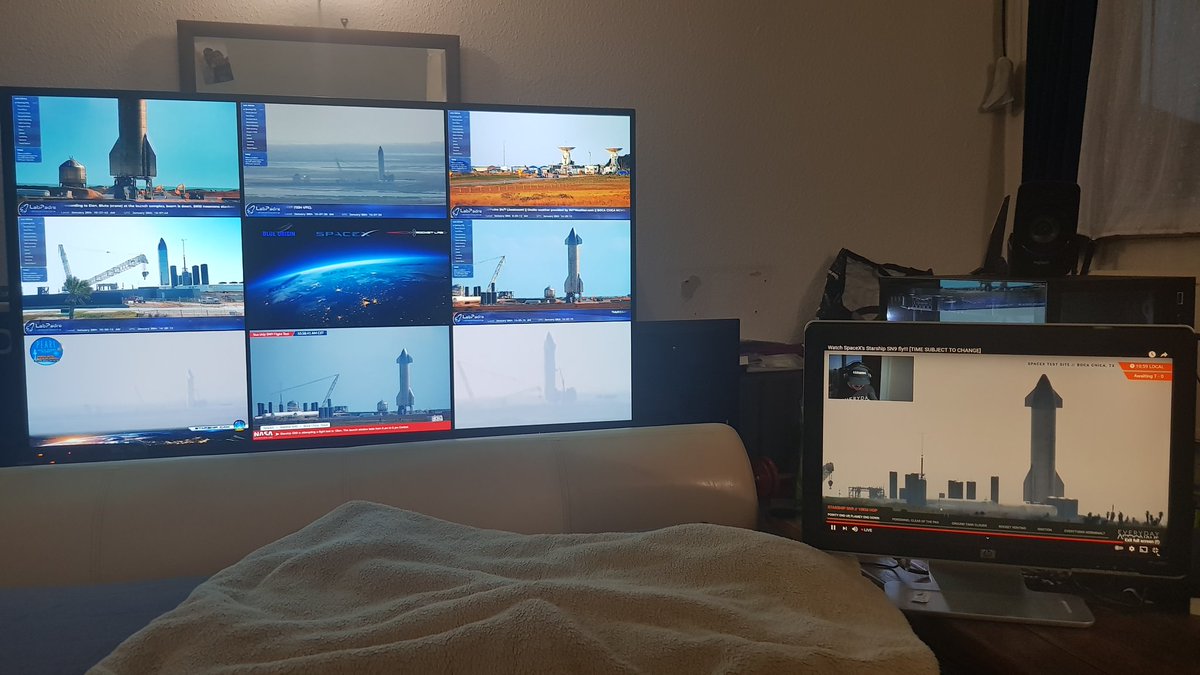 Abraxas_616's tweet photo. @Erdayastronaut @LabPadre @NASASpaceflight Made a quick html with embedded live streams π I'm ready for the launch! #HopNow #SpaceX #SN9 https://t.co/qyd5iAMWZU