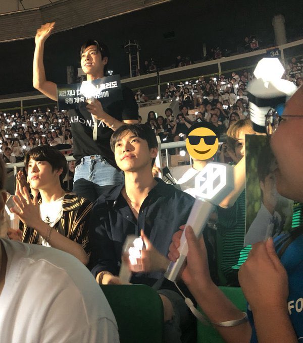 คิม โดยอง เป็น เอ็กโซแอล กรีดเลือดออกมาเป็นแอ๋ว ล้านเปอเซ็น