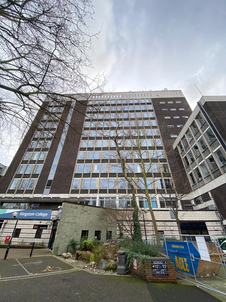 AlimaticAAS's tweet photo. Alimatic have just completed the window refurbishment works at Kingston Collage in Surrey. We used the @TechnalUK Dual frame 75si system. #aluminiumwindows #aluminiumdoors #aluminiumprofile #glazing https://t.co/J2RKCuzG64