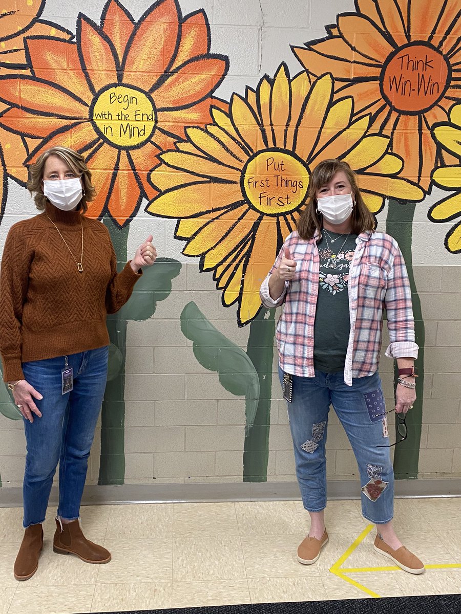 Congratulations to our <a href="/HeritagePLSD/">Heritage Elementary</a> POPS award winners, Lisa Karavakis and Kathy Lyons! Very much deserved! <a href="/PLSD/">Pickerington Schools</a> <a href="/TheLeaderinMe/">The Leader in Me</a> #HeritageLeaders