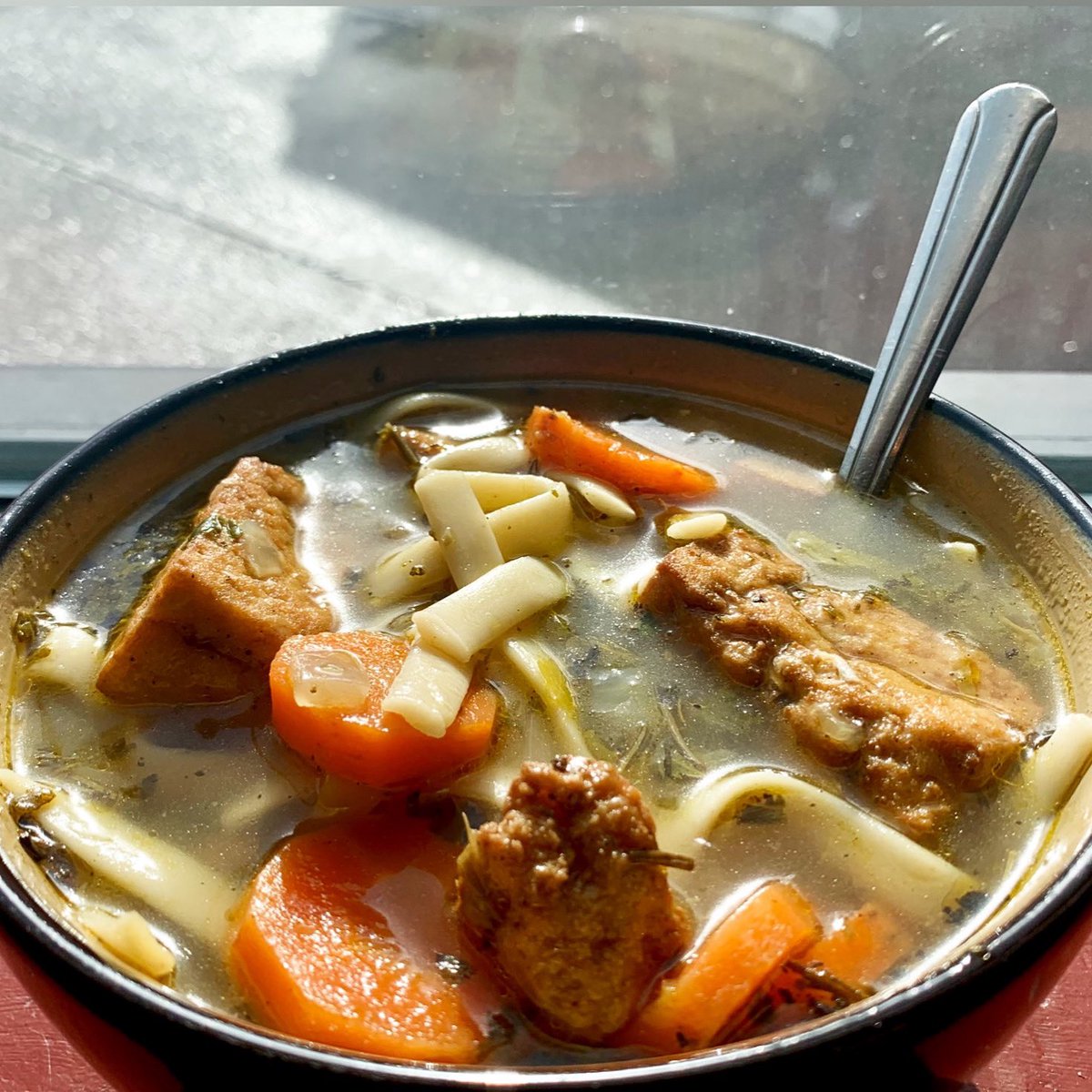 StrongHeartsOTH's tweet photo. We’ve got some chicken noodle soup to warm your bones on this chilly day! We’re open till 7pm today! 🥣 🤍🌱 #vegan #whatveganseat #soupweather #veganchickennoodlesoup #syracusevegan #strongheartsoth https://t.co/ZeeENzsNen