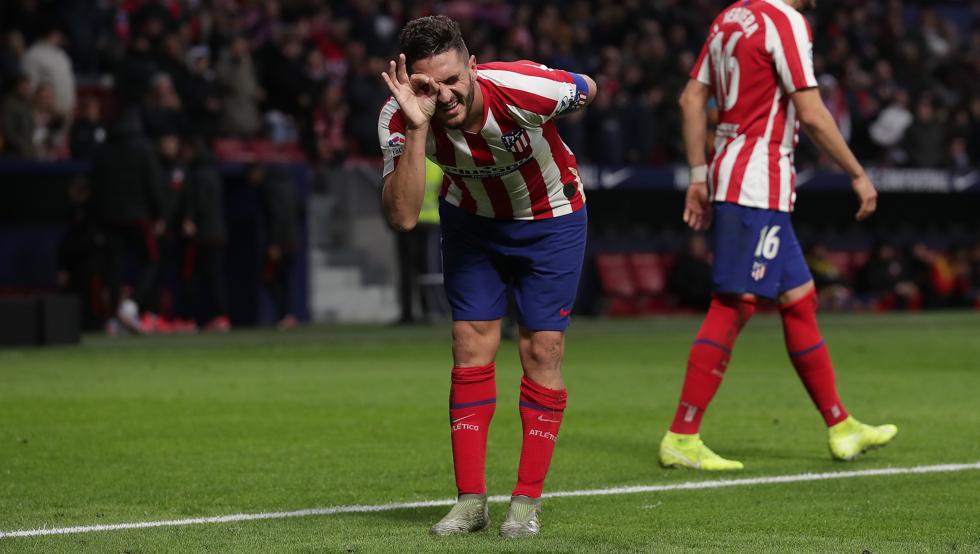 ¿Estamos ante el mejor Jorge Resurrección KOKE?El mejor KOKE, que siempre se buscó en libertad posicional ofensiva, se encontró sosteniendo el medio desde atrásYo digo SÍ: rendimiento, números y sensaciones hablan por sí solas. Un líder con y sin balón; dentro y fuera...