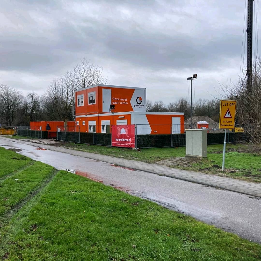 GroothuisBG's tweet photo. PROJECTUPDATE ZORGAPPARTEMENTEN ALMERE 

In Almere zijn we gestart met de bouw van 38 zorgappartementen.  De eerste palen zitten al in de grond!

#onzeinzetgaatverder #zorgappartementen #nieuwbouw #sociaalmaatschappelijk #almere https://t.co/pcFc89FVpF