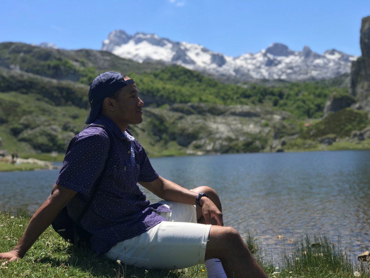 MizzouAbroad's tweet image. Each semester, @Mizzou students receive the @GilmanProgram to study abroad. The impact of this scholarship is monumental for Tigers just like you. Don't believe us? Read about the impact it had on Elijah in Spain. instagram.com/p/CKmTO5Fnpwv/