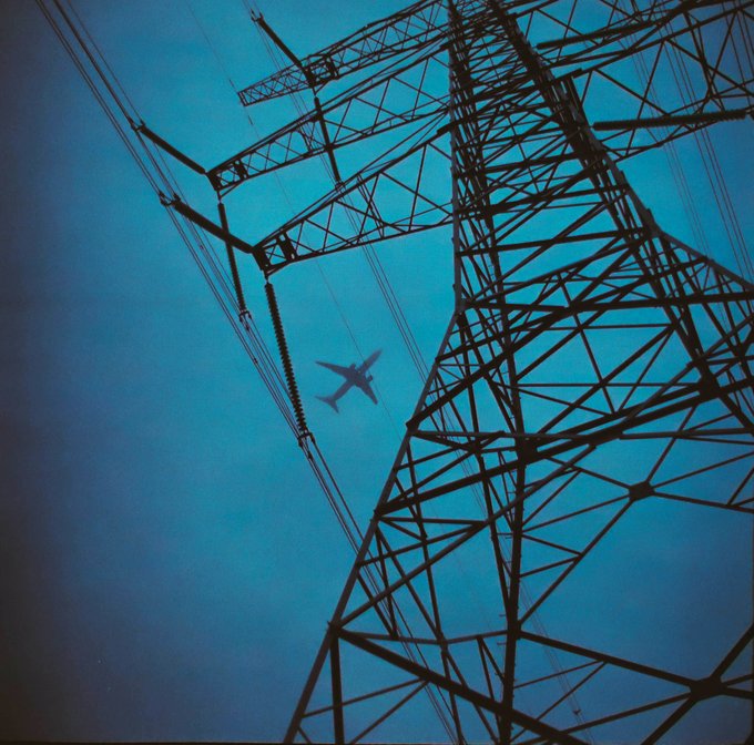 1 pic. Shot my new favourite picture with my favourite camera on my favourite film. Feels good when things