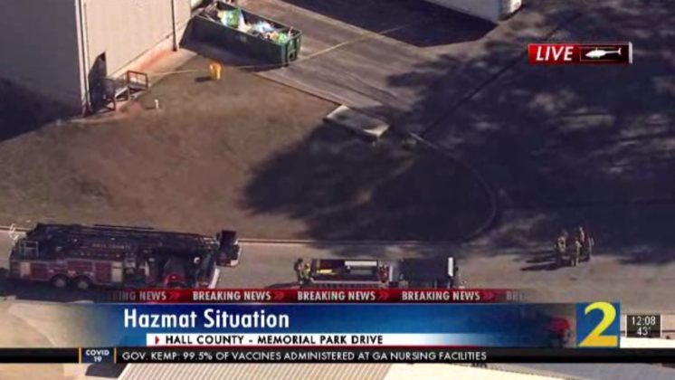 At least 5. нарния крушение поезда. крушение поезда в филадельфии. бег эстетика. Write sentences.