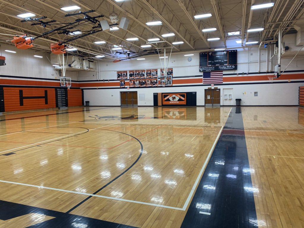 sportsinkansas's tweet photo. Thanks to Dighton for having the “Think Before You Post” Power of Social Media Tour today. One of the best discussions we’ve had. A lot of great questions. Also have a weight room that is top notch! Appreciate Jill Nech for having us &amp; the Dighton Recreation Commission. https://t.co/253aITVDLO