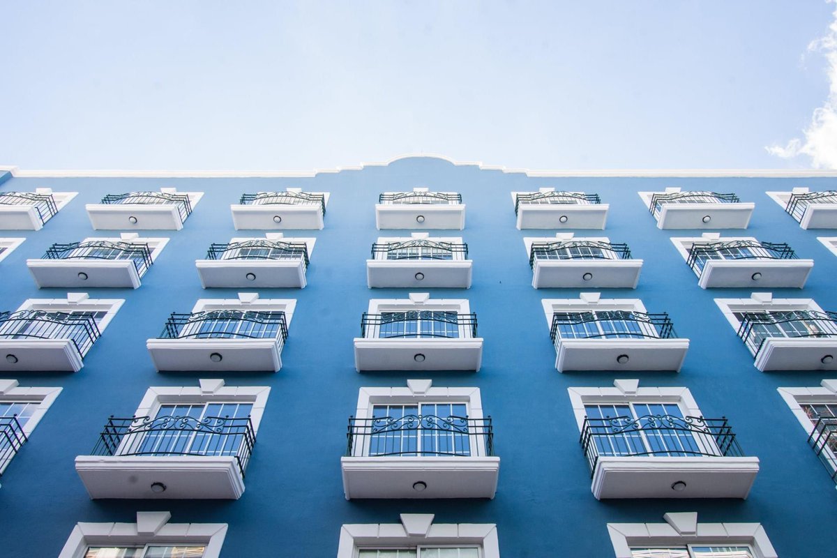 Prepárate para contemplar la magia de la ciudad con una espectacular vista desde nuestras ventanas.