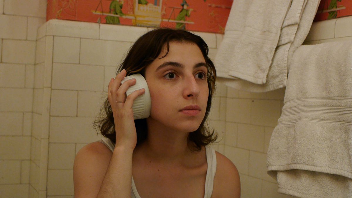 HOW THE GAMESTOP STOCK SITUATION PERTAINS TO TRULY INDEPENDENT FILMMAKING VS. HOLLYWOOD, A THREAD: