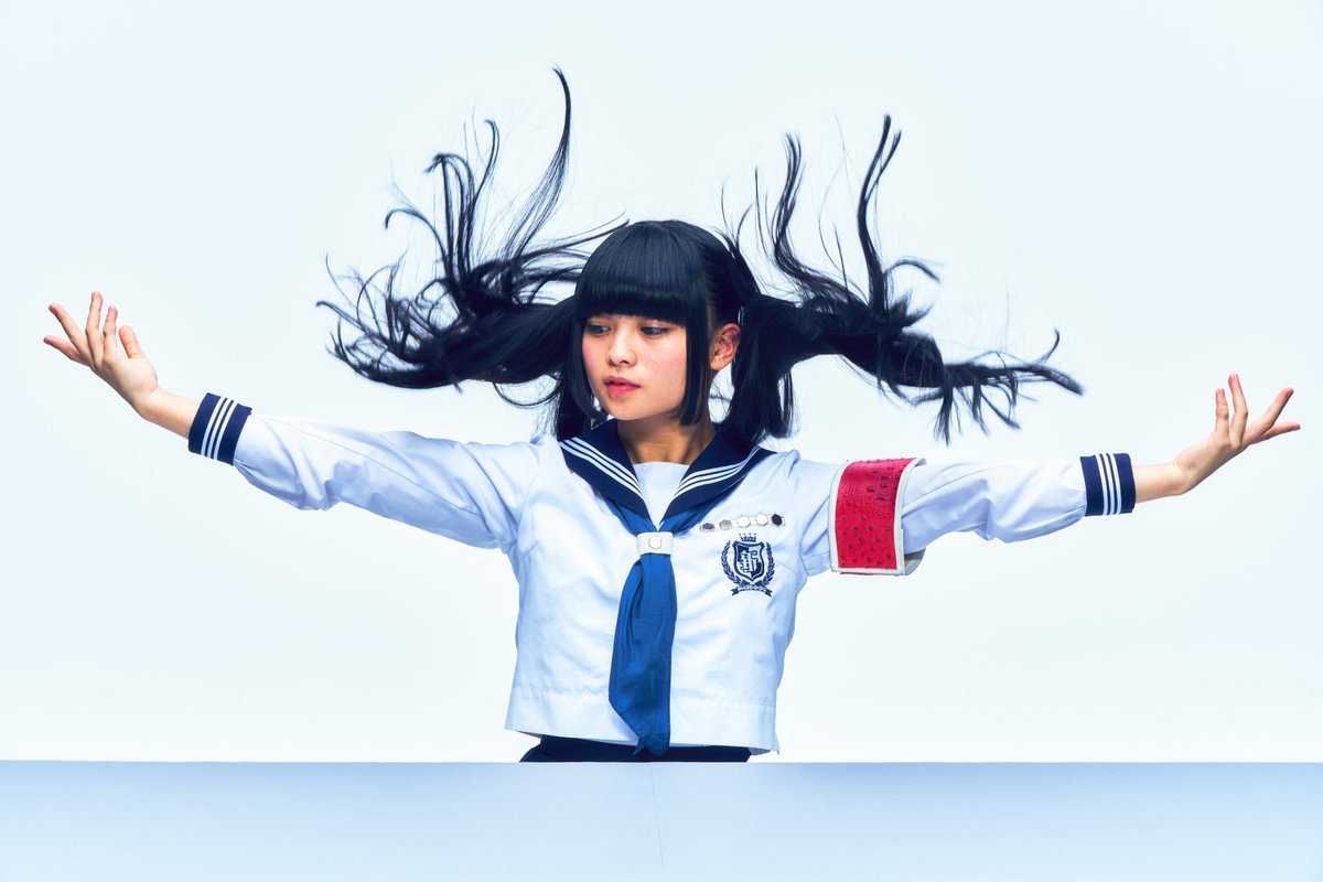 Atarashii Gakko! AG! スタジャン新しい学校のリーダーズ、L 𝗥𝗜𝗡