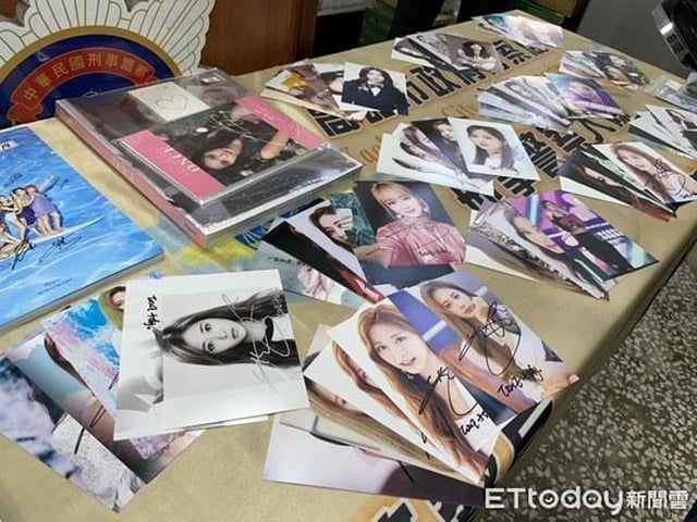 HayharMarketing's tweet photo. The SaM ET! NEWS "เดอะแซม อีทีนิวส์"
ตำรวจจับขโมยที่ขึ้นบ้าน จื่อวี (Tzuyu) วง TWICE ได้แล้ว พบว่าเป็นคนใกล้ตัว
อ่านข่าวบันเทิง.
https://t.co/isOilaw5EI
https://t.co/HhRsJvLxn0
https://t.co/NqEwEJFH1K
ET!NEWS
#havilahs
#etnews
#thesam
#thesametnews
#noah
#โนอาห์
#TWICE
#tzuyu https://t.co/5YrHsZgbUb