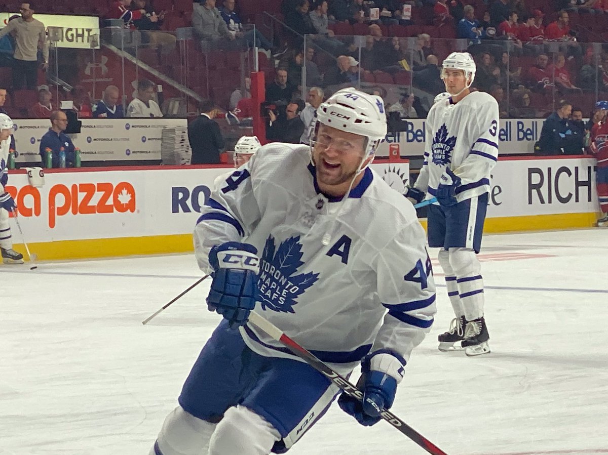 Leafs rank 3rd in NHL with assists by D-Corps at 15. Rielly and Holl have 5 each. Leaf blue-line has just 2 goals through 8 games but feeding an elite group up front is another way of getting the job done. Photocred <a href="/AlexanderFrazao/">Alexander Frazao</a> #BellLetsTalk