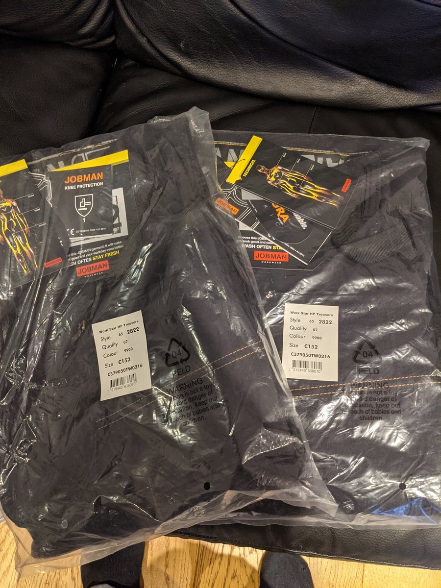 Titanheat's tweet photo. More #gamechangingworkwear delivered from @astleys_ais nice quick turnaround on delivery too. @jobman got some really good deals ATM through these guys. https://t.co/avHKVbOuab