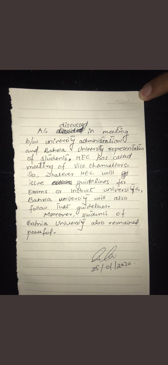 hargan_inam's tweet photo. @hamzashafqaat
It was promised that Bahria University will follow the guidelines from HEC.. 
Where are you sir? Bahria is still not following the instructions from HEC even after the two days of the notice... Why???
#BahriaUniversity
#OnlineExam_IsOurRight 
#online_exams_only https://t.co/7vjOl7Htr4