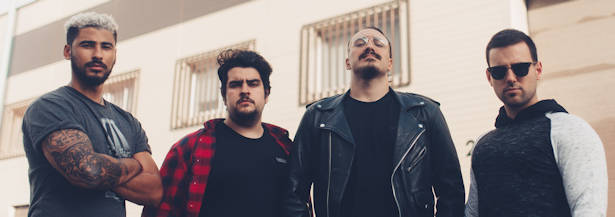Entrevista: "Gate Doors: Queremos ser Gate Doors" 

lafactoriadelritmo.com/gate-doors/que…

@gatedoors_ <a href="/lenguaarmada/">lengua armada - Nano</a>