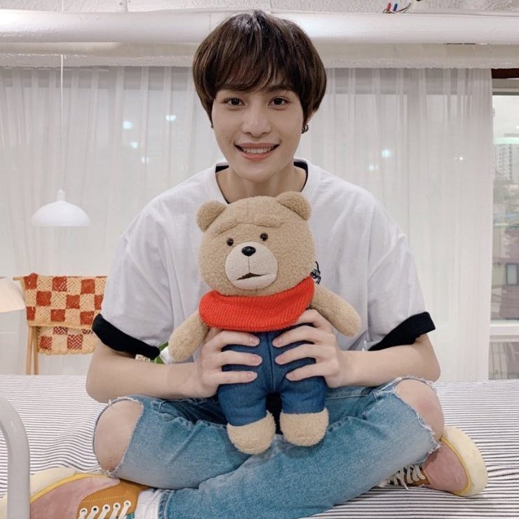 Yangyang and Pompompurin ㅡ A thread.