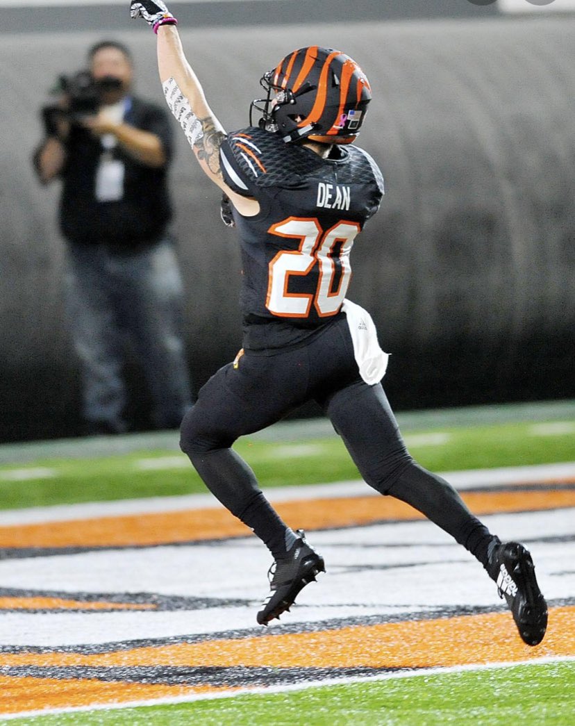 JDouglas_34's tweet photo. Excited to announce I’ve received an offer from Idaho state university! Thank you @coachcooperISU https://t.co/jgp3a3iVxA