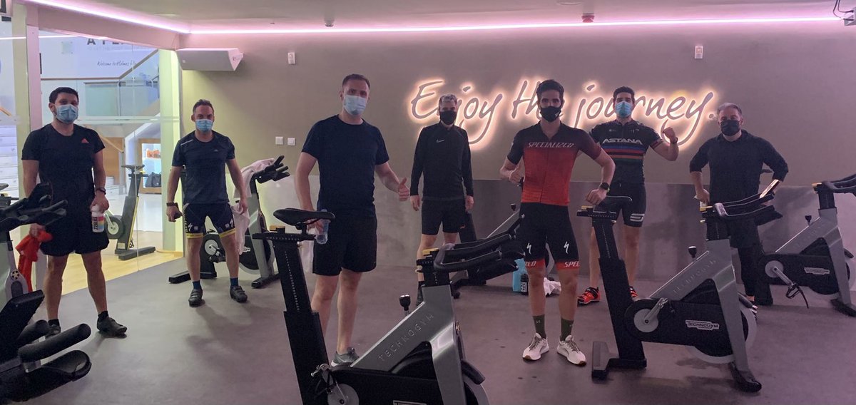 Hemos pedaleado junto al gran <a href="/DiegoMentrida/">Diego Méntrida</a>  alguien que honra al deporte con su ejemplo dentro de la competición y fuera de ella: únete al #runningforwest Muchas gracias <a href="/miguelangmendez/">Miguel Angel Méndez</a> por la invitación.