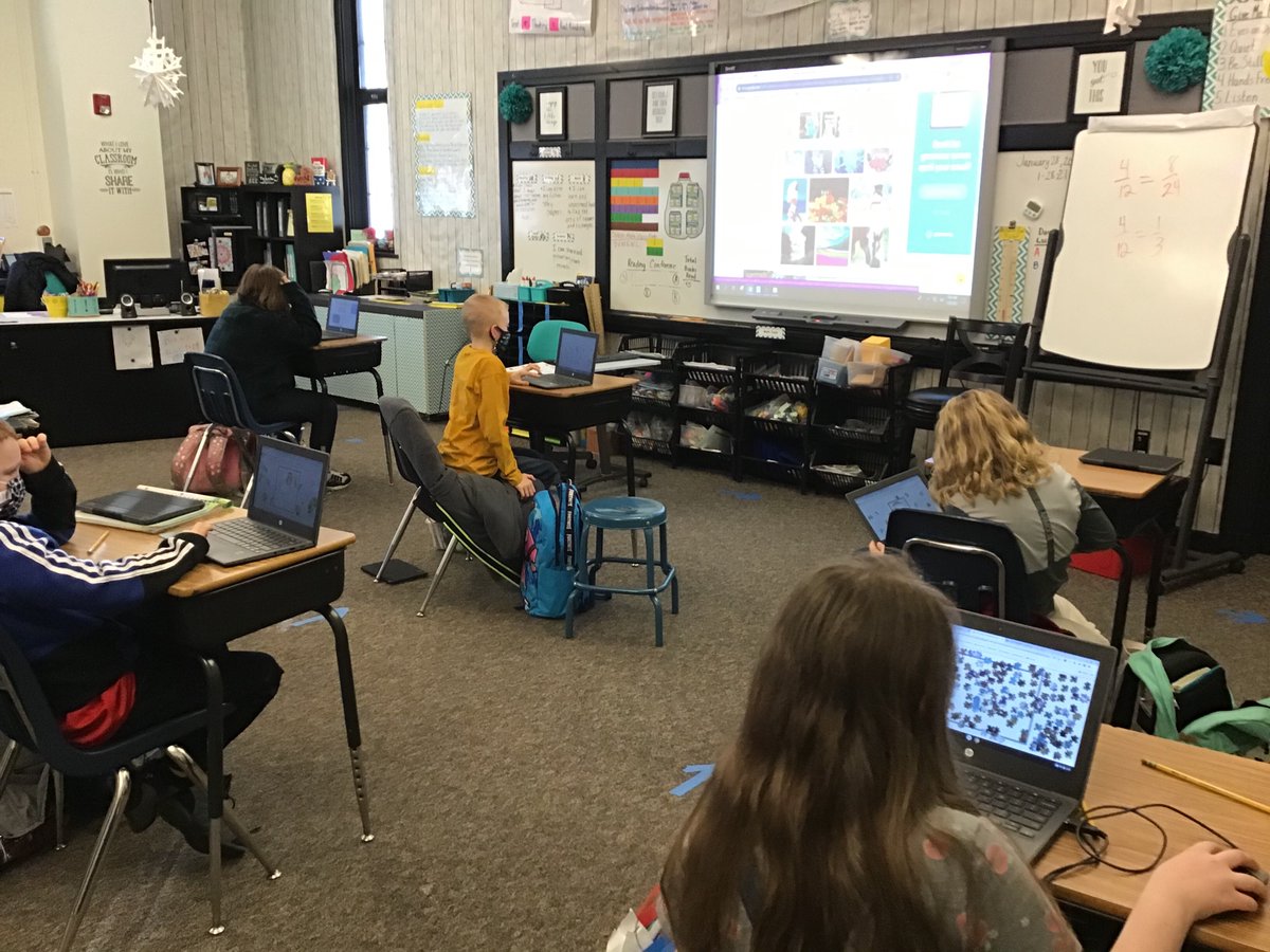 Thomas_4thGrade's tweet photo. In Honor of National Puzzle Day on January 29, we started the day off with some digital puzzles! 🧩🧩 They loved them! 😍  @wispekin #d108ourpurpose https://t.co/GTzmIiVbdU