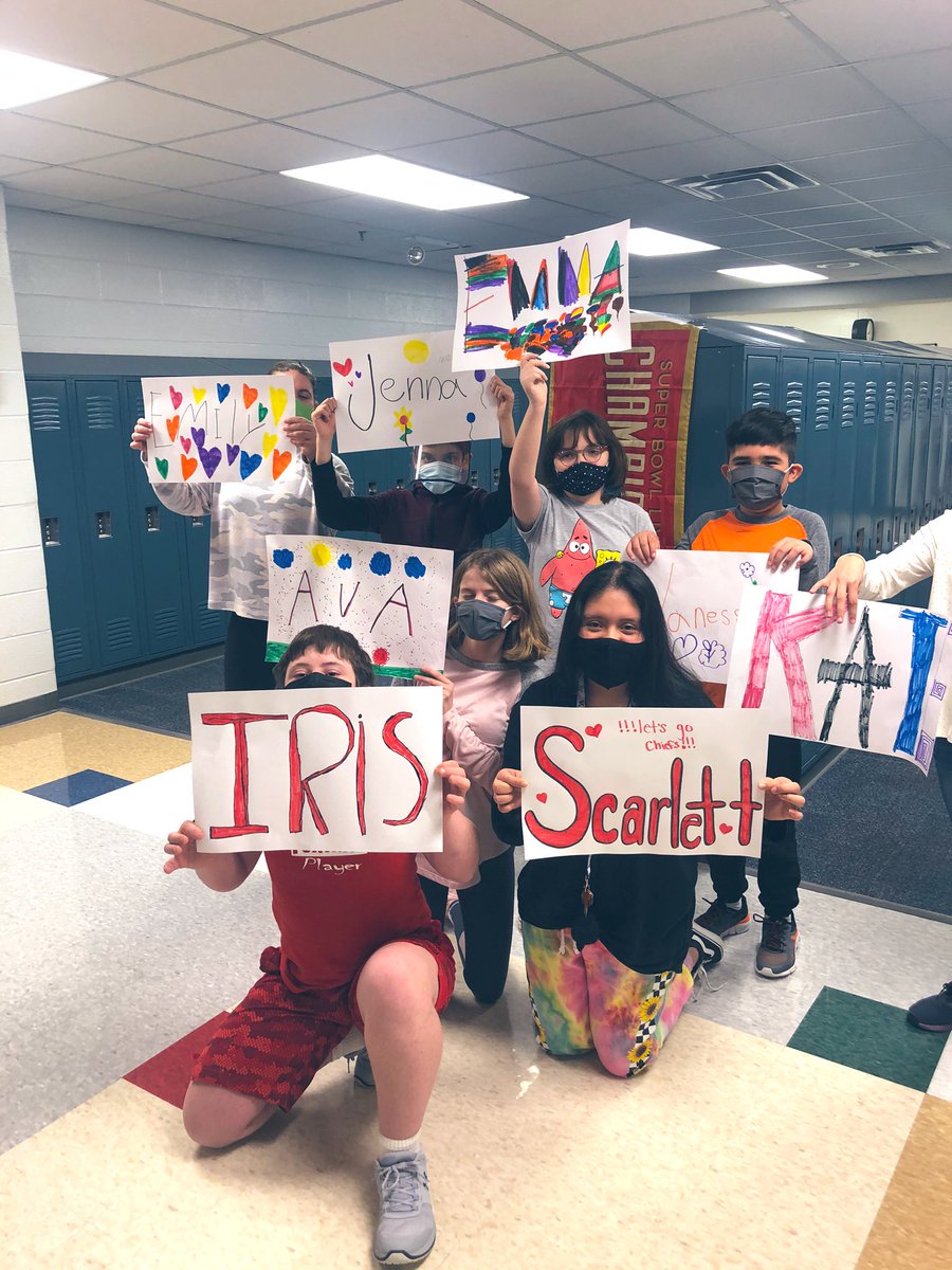 My students wanted to help <a href="/PatrickMahomes/">Patrick Mahomes II</a> and @brittanylynne8 with some baby name suggestions!! <a href="/Chiefs/">Kansas City Chiefs</a> Go Chiefs!!!!! <a href="/OMSKnights/">Oxford Middle School</a>