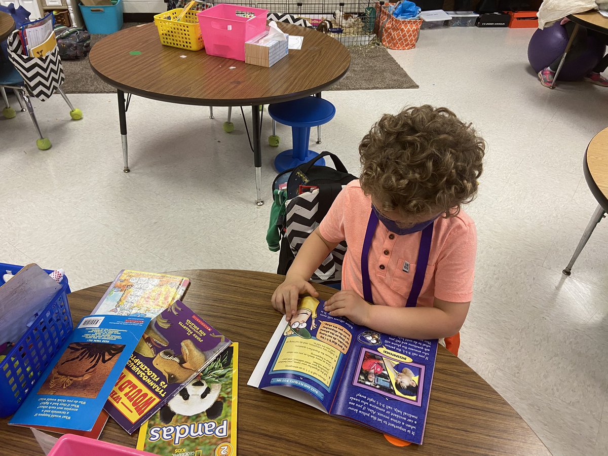 AnnaSledge's tweet photo. Woohoo! Check out all this great silent reading happening in kindergarten today! ❤️❤️ @MES_Mustangs https://t.co/q5cxATG8As
