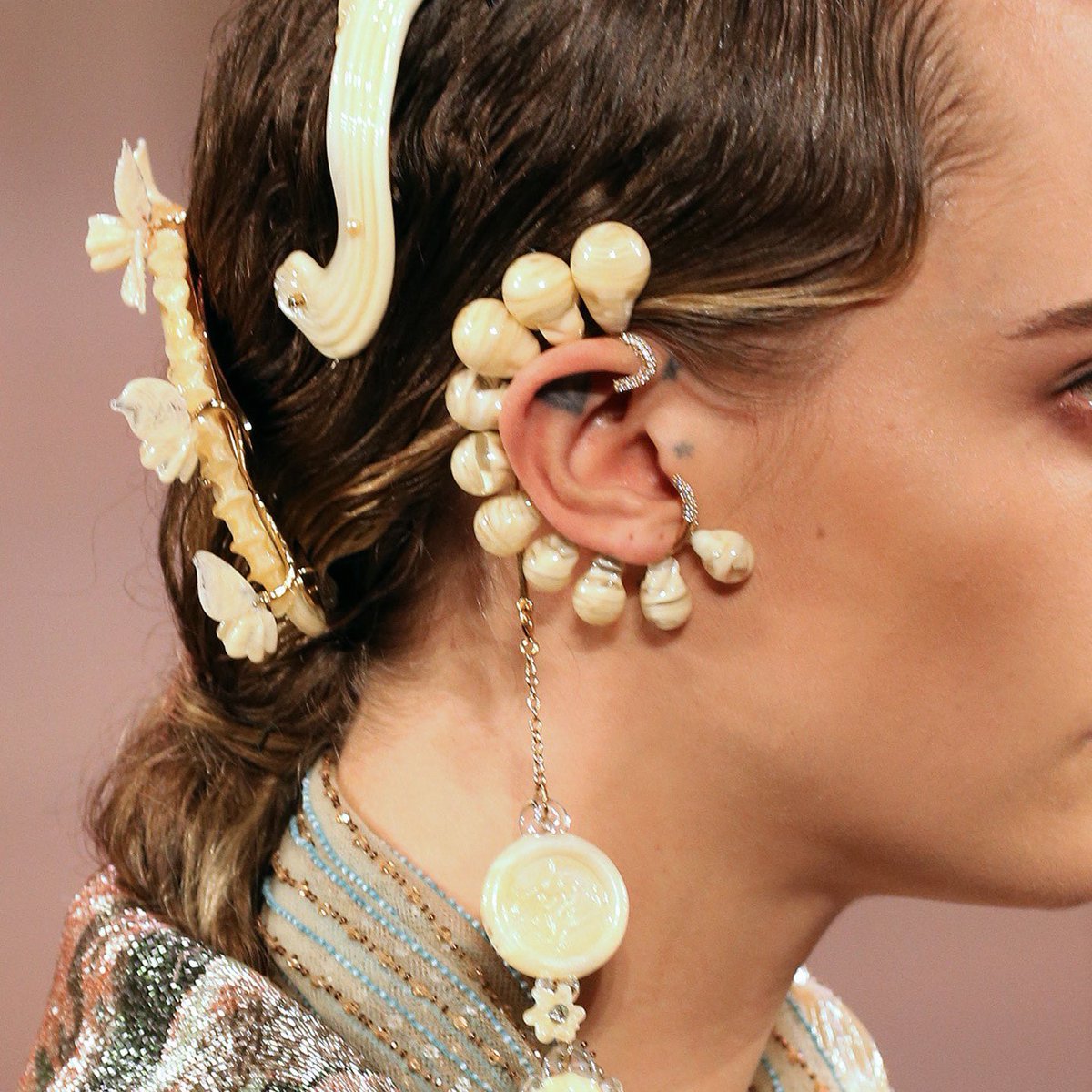 On Twitter Details Fendi Spring 2021 Couture fendi spring 2021 couture