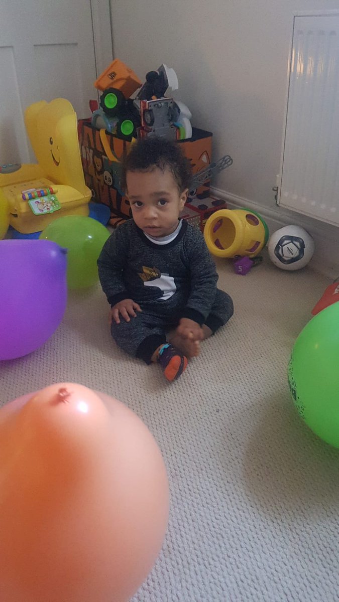 willsadele's tweet photo. And lil William turns 1... By the way.. whats your friends name? William... we name our son William... so there is William. #LLIAM https://t.co/7UWrIwVztj