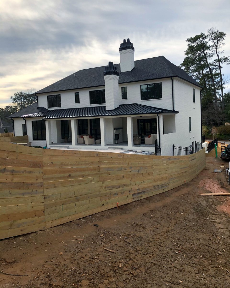 GaSelectFence's tweet image. This is not a bad office view for a project installation......😍 

#GASelectFence #Fence #McDonough #CowetaCounty #FayetteCounty #HenryCounty #Yard #BackYard #Home