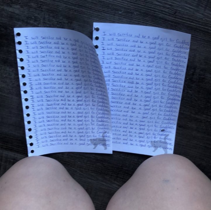 MistressBee3's tweet photo. How scrumptious is My kitten. 😍

I forgot to tell her how many lines to write, so she wrote until her hand was sore. 

Ache for Me. 💕 https://t.co/UynTIdwMrj