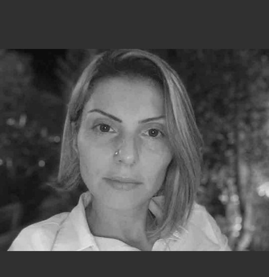 ibrabel07's tweet photo. #arzuaygün 😢😢 https://t.co/LhCA7gBQhC