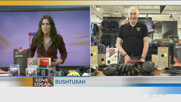 Jasmin from @CTVOttawaMorningLive tried on one of our comfy mid-layer @PatagoniaCanada
pieces while Dave broke down the warm winter essentials! 🧤⁣
⁣
Visit our website for more winter gear and pick-up curbside!⁣
⁣
ow.ly/vyEo30rusuD⁣
ow.ly/PToJ50DkKcc
stPageNum=