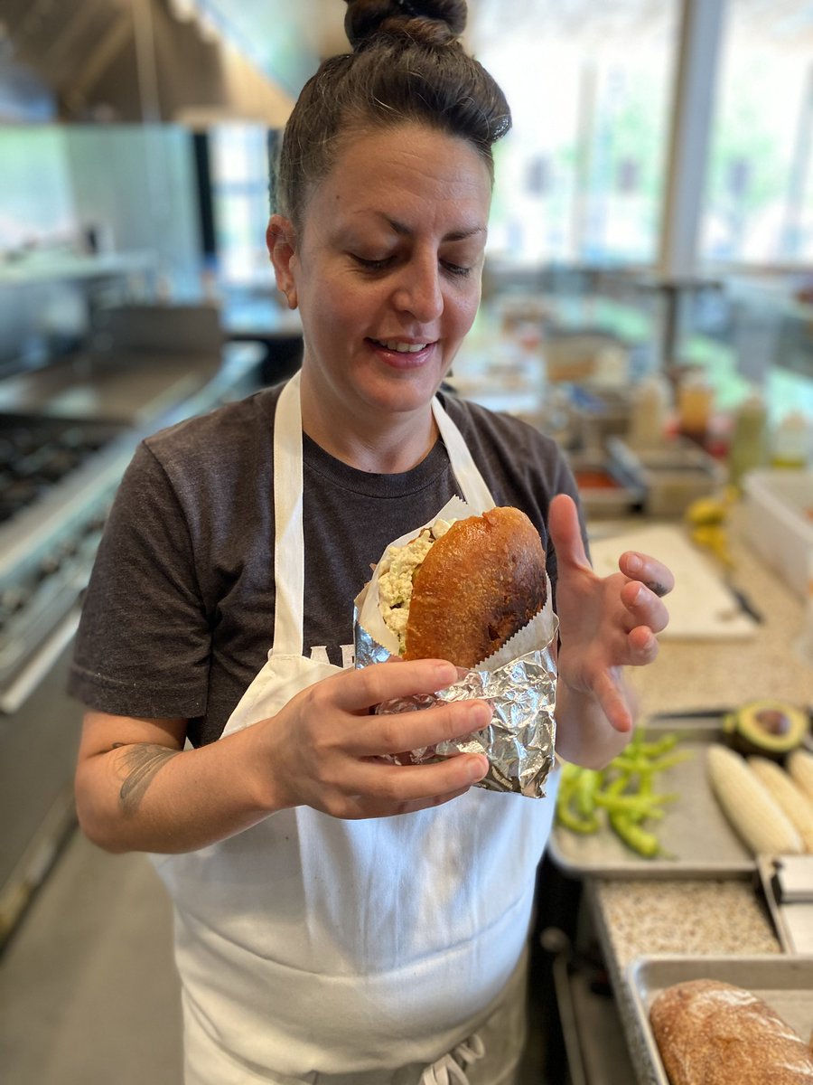 That look of pure love ❤️ when you finally get our Pambazo in-hand! @marlaluckybug’s #vegan take is 👌👌👌

#pambazo #jacktardurham 📸 @jnkpublicrelations