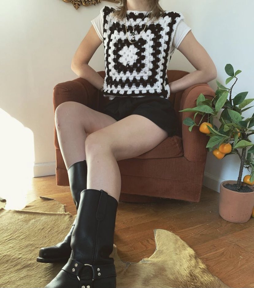 JILLRUDER's tweet photo. New products are available on my IG + Etsy + Depop! Plz RT to help out a small business ♥️ https://t.co/UGVgR8QjyF