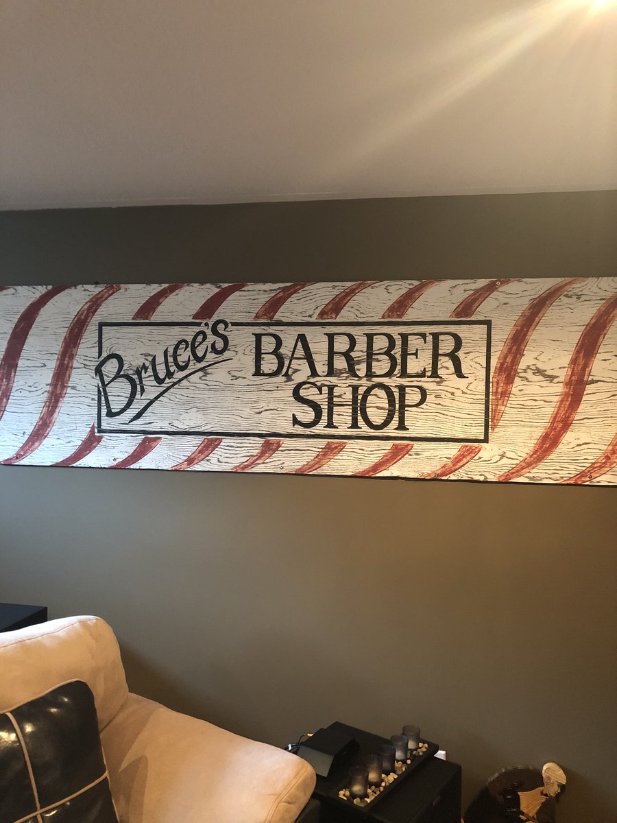 Knies to meet ya🇨🇦 tweet media