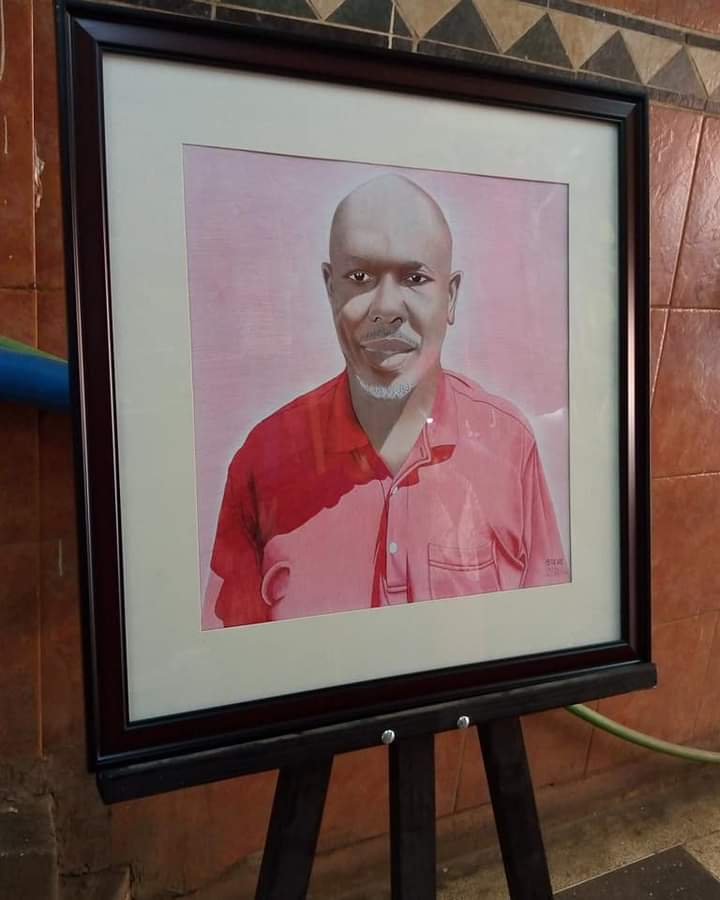 AlphaErickson3's tweet photo. @CNN Make your valentines week booking for a hand drawn portrait of you and your loved ones @50$/head (Size A3) and @60$/head (Size A2). Kindly WhatsApp me now to place your order +254 798 881 261. https://t.co/U7f0ILR0Hl