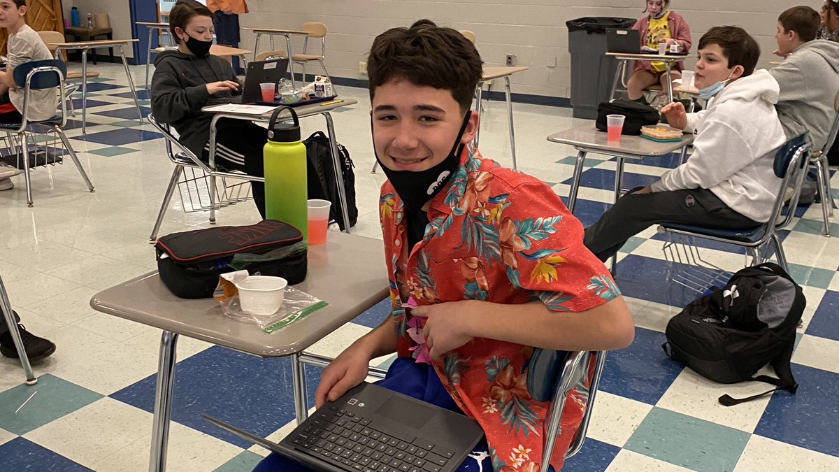 NRSonneville's tweet photo. We celebrated our monthly character trait of tolerance today, coupled with summer-themed picnic fun! #waynecsd @WaynePublicInfo https://t.co/DXUZ1FPRSW