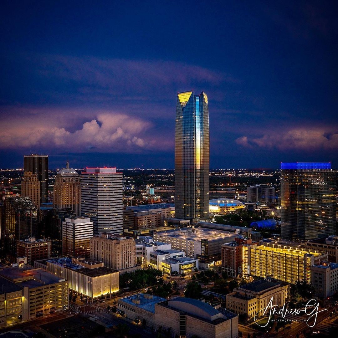 VisitOKC's tweet photo. OKC, you're pretty. 😍 #SeeOKC

📸  @ANDREW_G_IMAGE https://t.co/yw3gHpOkj4